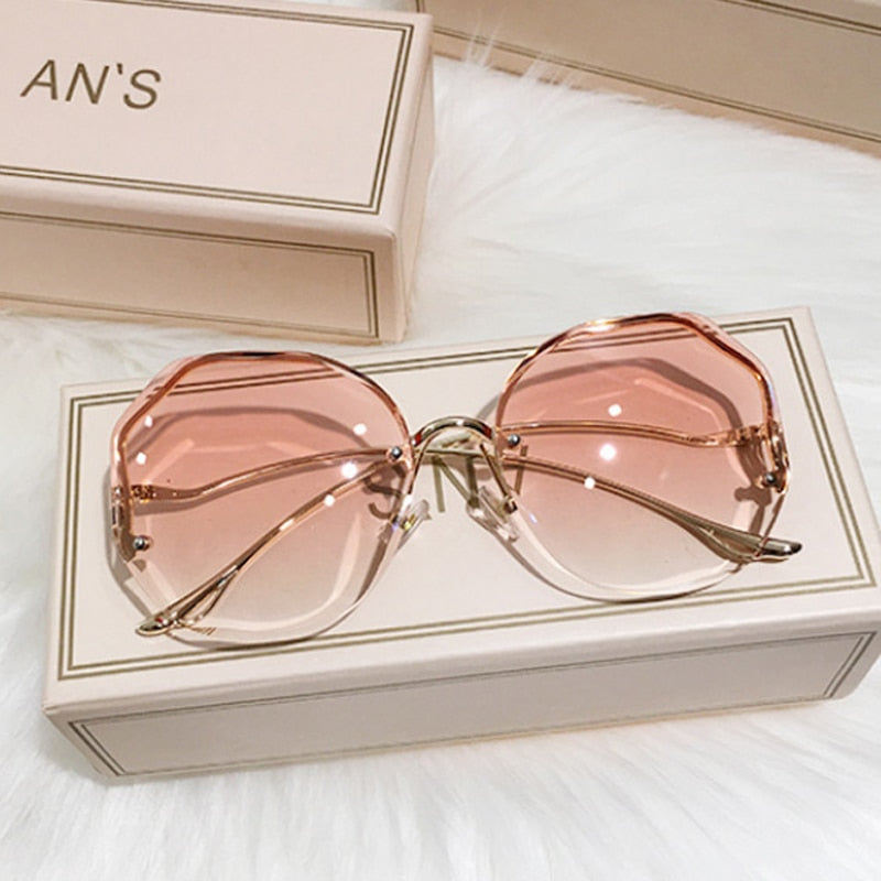 2022 Luxury Round Gradient Sunglasses Women Metal Curved Temples Eyewear Ocean Rimless Fashion Sun Glasses Ladies UV400