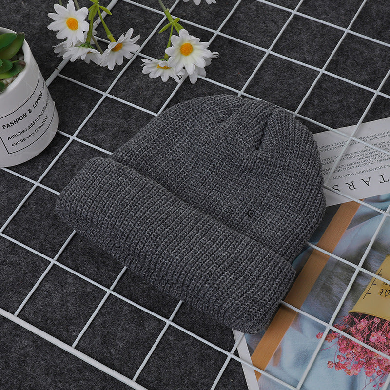 Winter knitted hats, melon-shaped hats, warm woolen hats for men and women