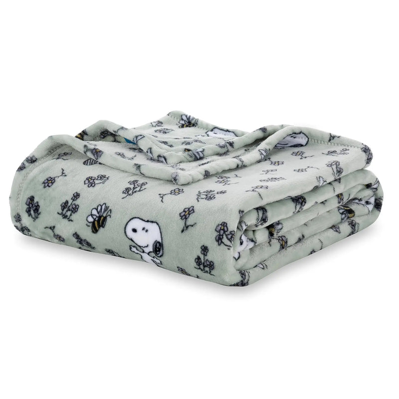 Snoopy Dog Cute Cartoon Pattern Flannel Blanket Napping Sofa Decoration Blanket Bed Home Furnishings Wholesale